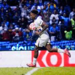 El Fútbol Regresa al Escenario: Pumas Imponen Su Dominio y Logran Acceso al Play-Off con Triunfo sobre La Máquina